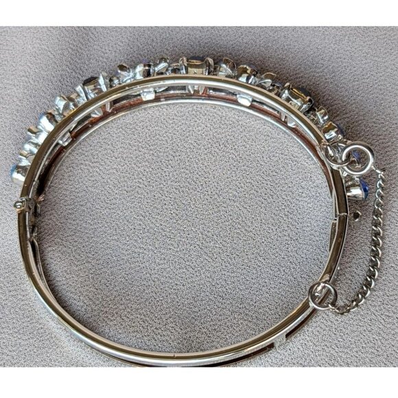 Vintage LISNER Silver Tone Blue Rhinestones AB Hinged Cuff Bracelet 6 3/4" - Picture 5 of 8